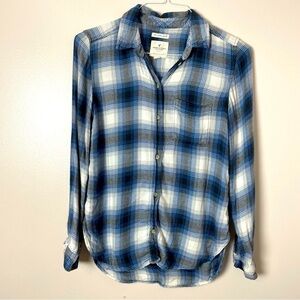 American Eagle Plaid Flannel Button-Down Shirt – Blue/Black/White, XS